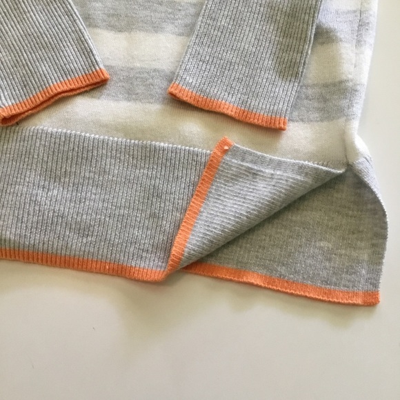 A NEW DAY SWEATER - Picture 5 of 8